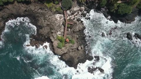 Splash waves in the beach Stock Footage 146353049