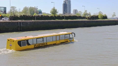 Splashbus 4-21-2022 - clip 3 Stock Footage 188504998
