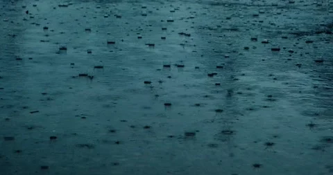 Splashes from falling water drops Stock Footage 160341769