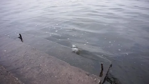 Splashes in the river, crash on the dam 스톡 동영상 143034188