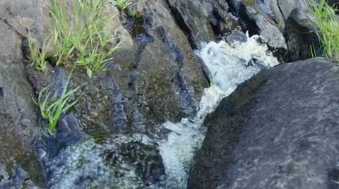 Splashing water in slow motion Video stock 68149077