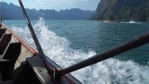 Splashing Waves form boat at sea Stock-Footage 108680962