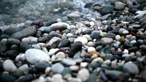Splashing waves on a pebble beach. sochi. abkhazia. Black Sea. relaxation 库存影片 237344668