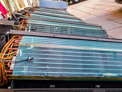 Split ac cleaning and maintanace service Stock-Fotos
