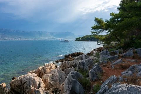 Split, Adriatic coast in Croatia, dramatic sky, seascape Foto stock