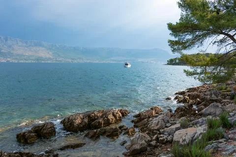Split, Adriatic coast in Croatia, dramatic sky, seascape Foto stock