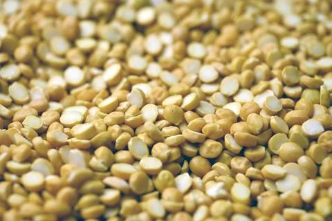 Split Chana Dal Texture with Defocus Background Macro Photography Foto stock