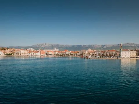 Split city landscape 스톡 사진