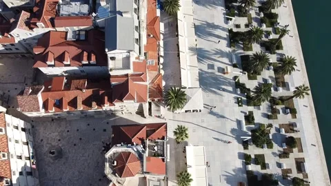 Split, Croatia - Riva walking path on the Adriatic Sea, 2.7k 動画素材 143337667