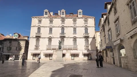 Split Diocletian’s Palace Walk Toward Square with Venetian Tower 動画素材 331645914