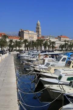 Split, Kroatien, Stadthafen Split, Kroatien, Stadthafen Copyright: xZoonar... Stock Photos