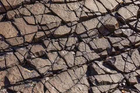 Split rock slabs at the Beehive Tombs, near the town of Al Ayn, Arabian Foto stock
