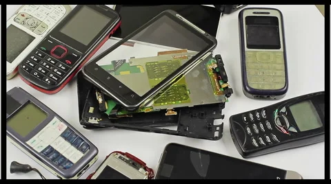 Split screen close up rotation of many old and used electric home things. 스톡 동영상 55320302