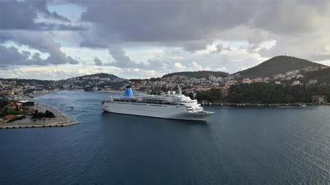 Splitski Bay.  Stock Photos