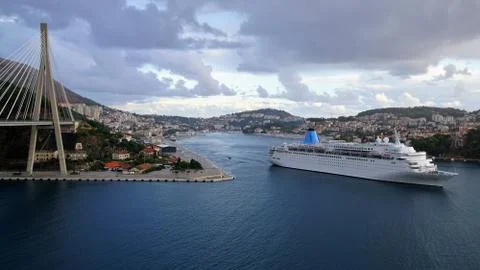 Splitski Bay.  Stock Photos