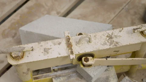 Splitter Chopping Concrete Breeze Block Video stock 239688224