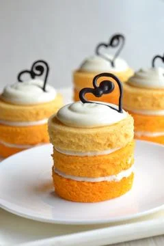 Sponge orange dessert Foto stock