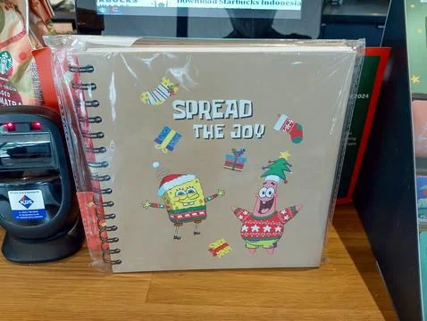 SpongeBob &amp; Patrick Christmas Notebook - Spread the Joy Stock Photos
