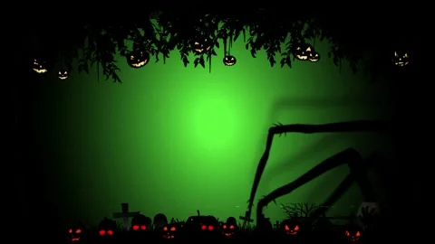 Spooky Halloween Forest Border with Glowing Eyes on Green Screen Vídeos de archivo 337582148