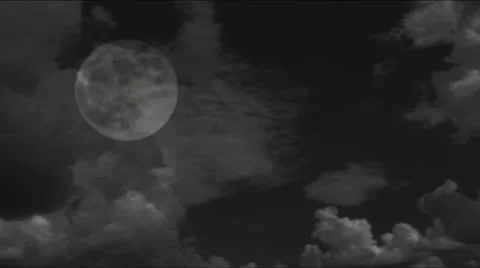 Spooky moving moon 스톡 동영상 12525429