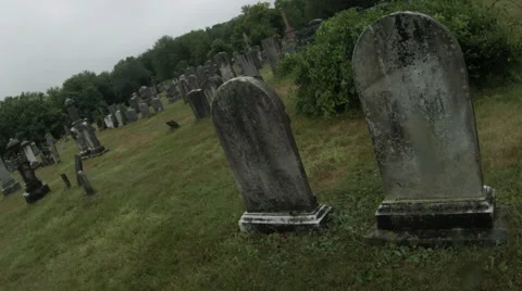 Spooky Tombstones, Union Cemetery haunted graveyard Stock Footage
