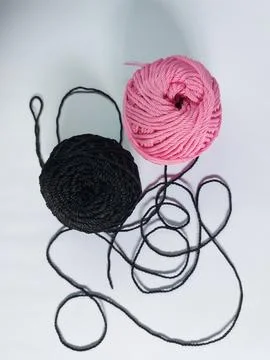 Spools of colorful knitting threads Stock-Fotos