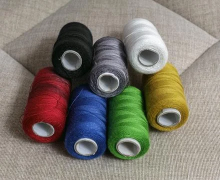 Spools of sewing thread Fotos Stock