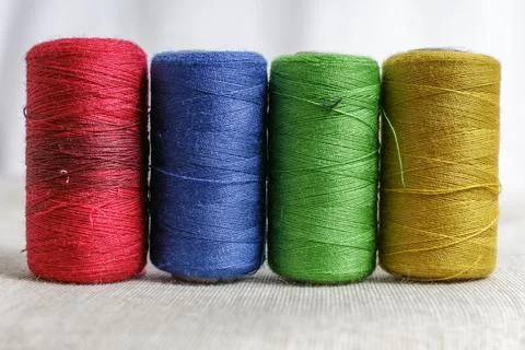 Spools of sewing thread Фото