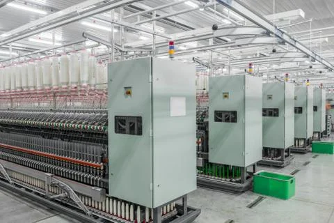 Spools of thread at a textile factory Foto stock