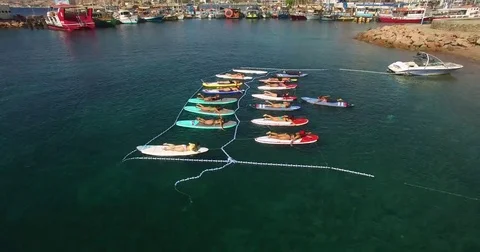 Sport exercise on the water 스톡 동영상 69186285