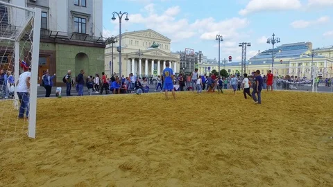 Sports and games on Tverskaya street. Stock Footage