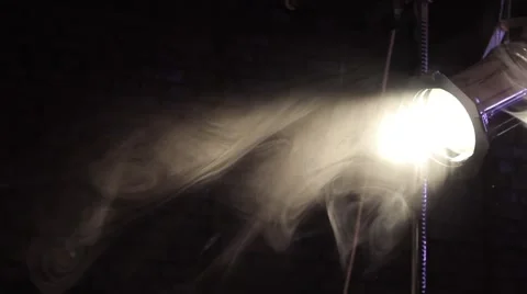 Spot light get in focus and witch off Vídeo Stock 47494878