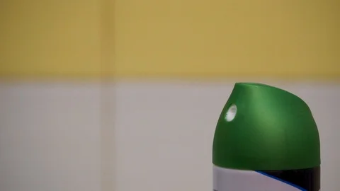 Sprai Vídeos de archivo 100876733