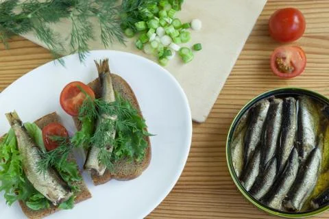 Sprats a table Foto stock