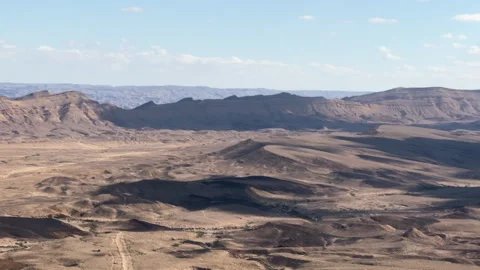 Sprawling Desert Landscape View at Makhtesh Ramon Israel, Negev desert Stock Footage 316616307