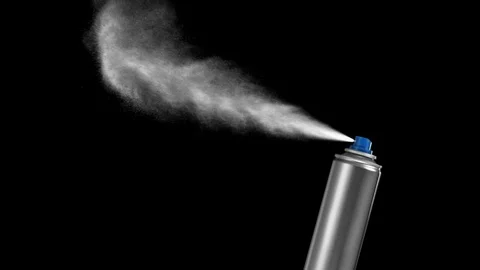 Spray and can on black background including alpha UHD 60fps Vidéo 115991386