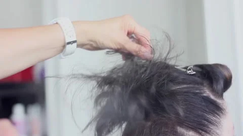 Spray on hair Stock Footage 57108204