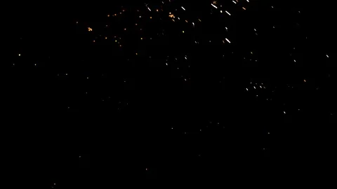 Spray of sparks on black background Vídeos de archivo 121634305