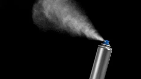 Spray14C on black and alpha HD 25fps 库存影片 104536059