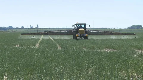 Spraying vegetables Stock Footage 881961