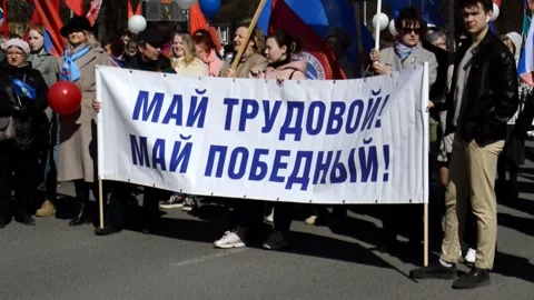 Spring and Labor Day Stock Footage 314200210