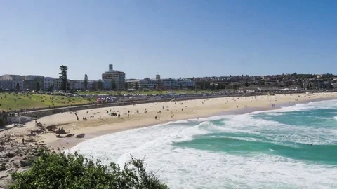 Spring on Bondi Beach Timelapse, Sydney, Australia 動画素材 84038765