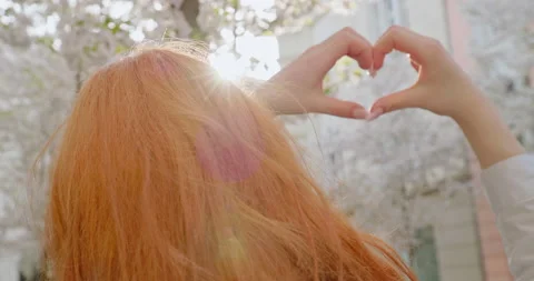 Spring in the City - Hands in Heart Shape - sequence 스톡 동영상 236705754
