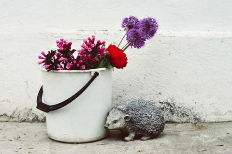 Spring composition of cut flowers. Fotos Stock