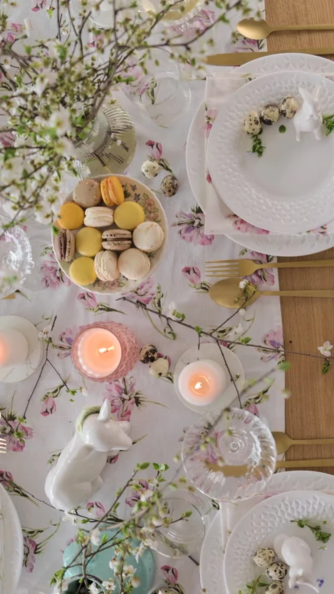 Spring Easter decor. Easter table setting. Flowers and dishes and candles for a 스톡 동영상 270243427