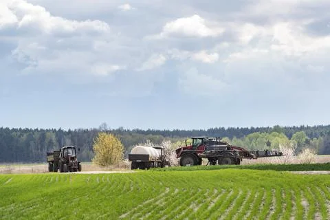 Spring field works Foto stock