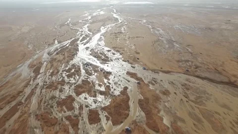 Spring flood after heavy rains, state of Hamra Sultanate of Oman. Vídeos de archivo 106772890
