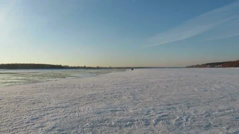 Spring ice drift, floating ice on the Ob River in Western Siberia Video stock 150506149