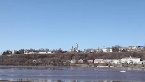 Spring ice drift on the Vyatka river Kirov city Stock Footage 289710826