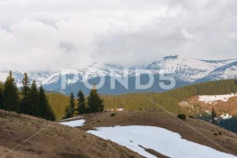 Spring landscape with views of the ridge Stock Photos